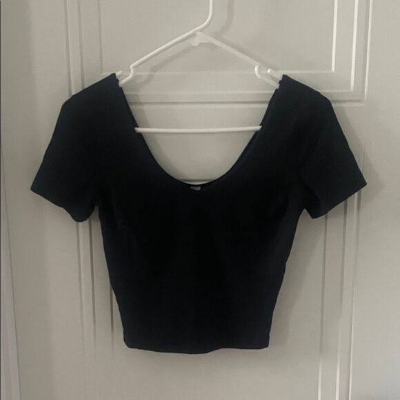 Lululemon Align Cropped Black Top - Picture 1 of 5
